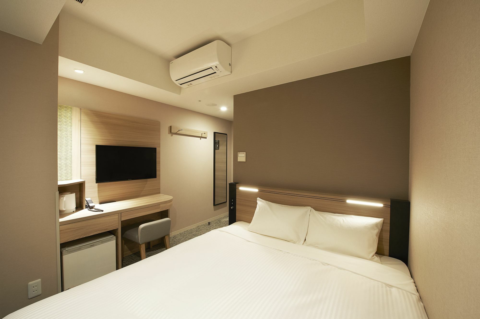 Sotetsu Fresa Inn Tokyo Kanda Exterior foto